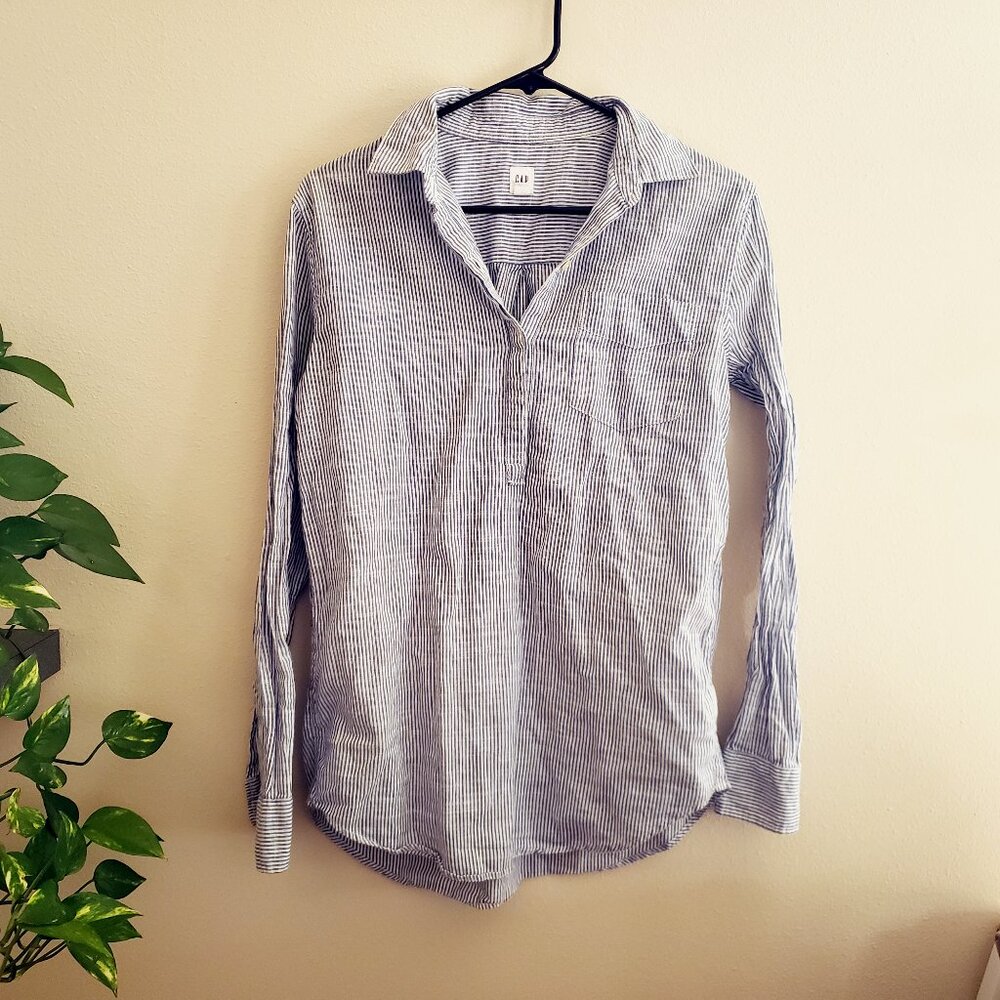 Gap Blue and White Striped Button Down Pullover XS